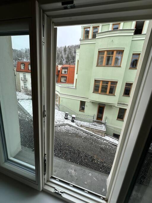 Apartment Center, Location, Hidden Gem *